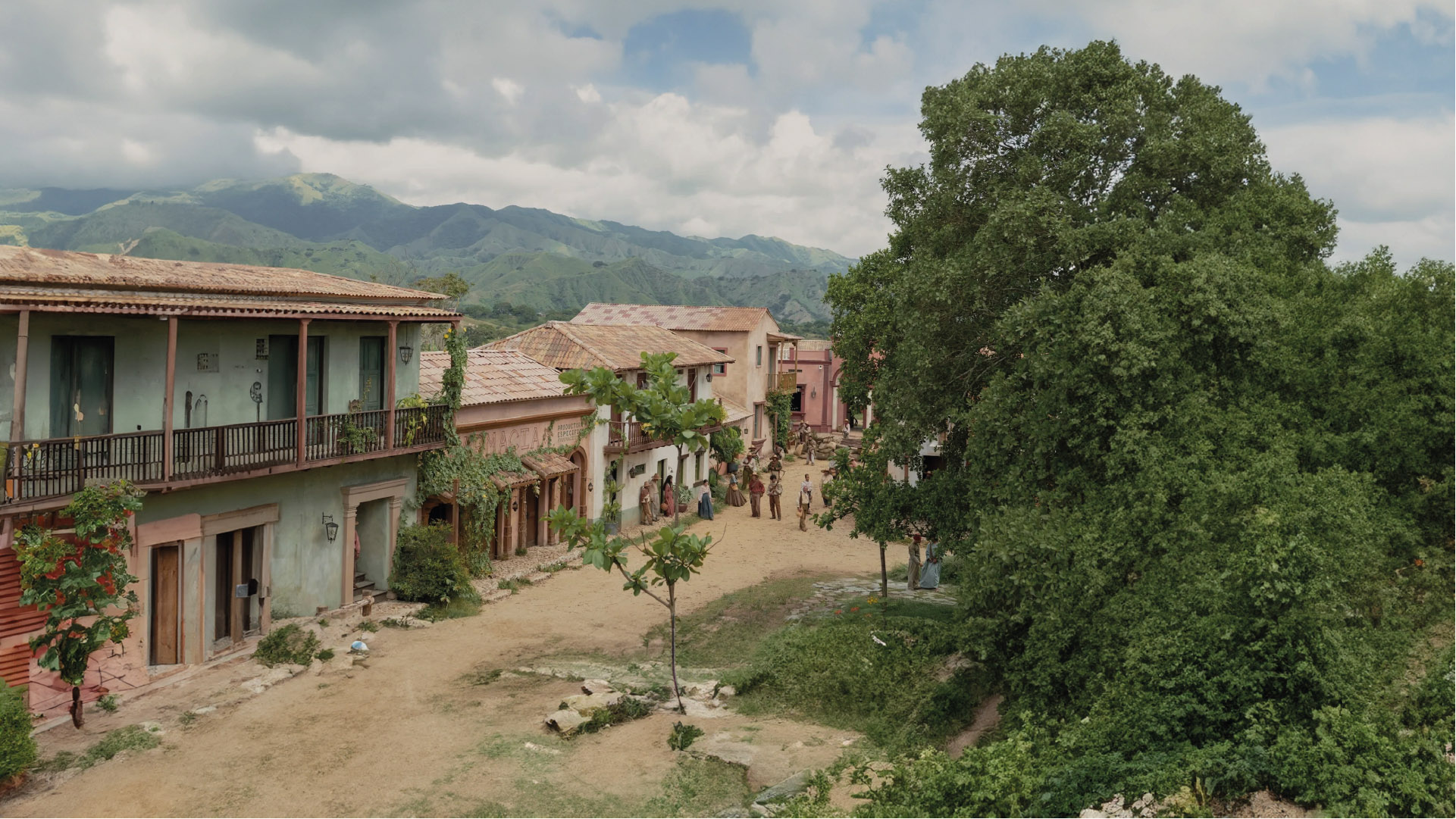 Macondo sur le plateau de tournage de Cent ans de solitude