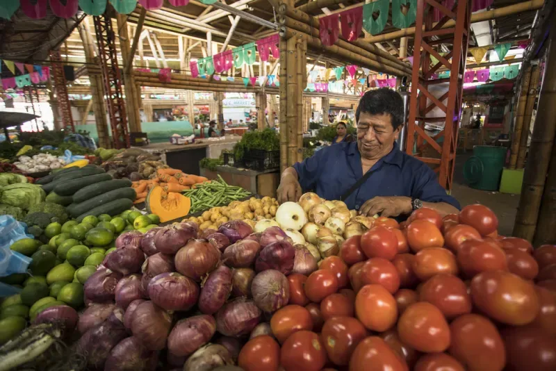 Disfruta de la fruta fresca de los mercados de Bogotá