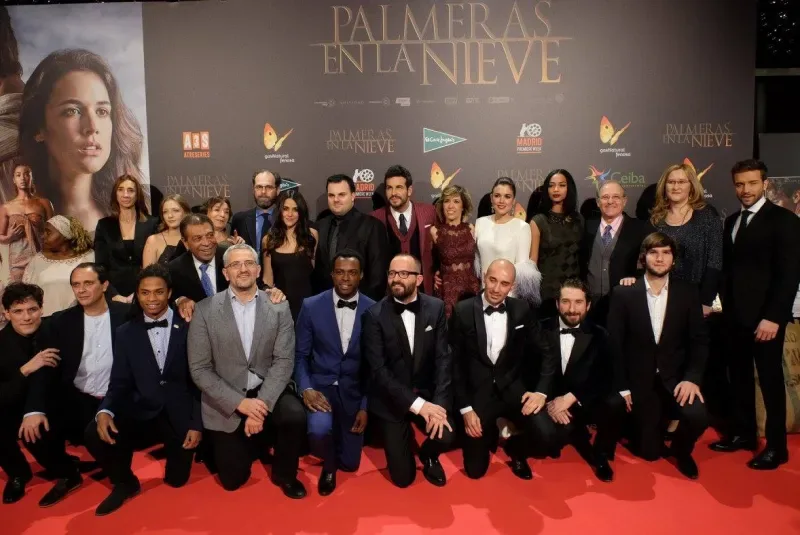 Elenco de la película Palmeras en La Nieve, grabada en el Chocó, Colombia