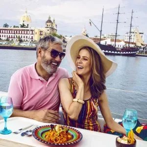 Pareja en Cartagena, Colombia.