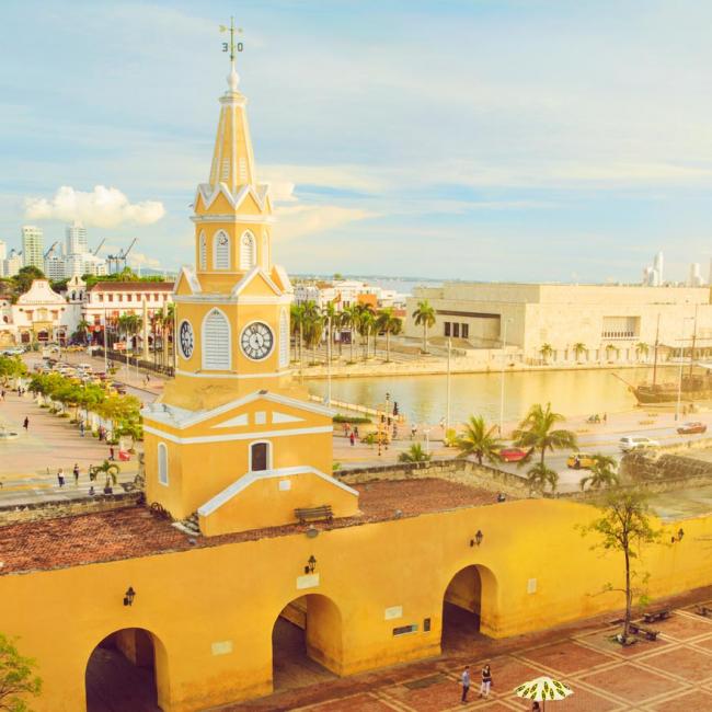 Cartagena, la torre del reloj, reuniones en cartagena